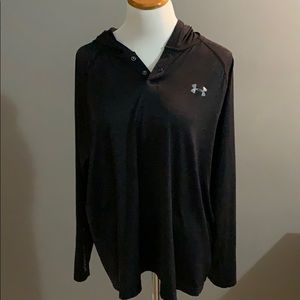 UnderArmour Men’s Heat gear hooded top